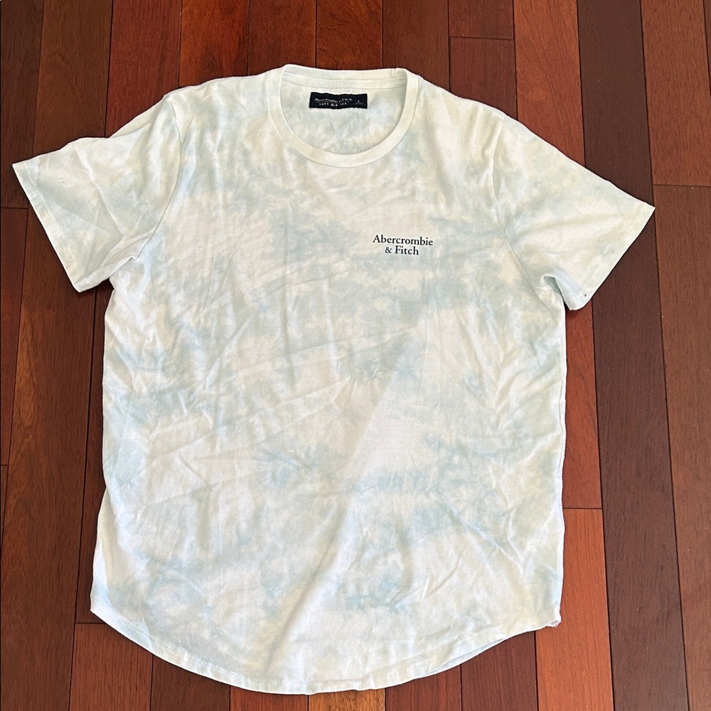 Abercrombie & Fitch Tie-Dye White T-Shirt